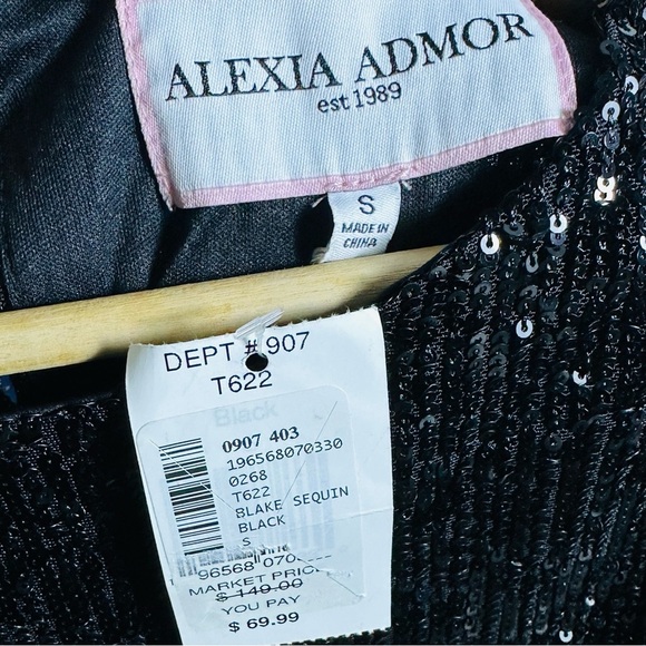 Alexia Admor Black Sequin Blake Sequin Boxy Crop Top Sz S Keyhole back button - Picture 5 of 6